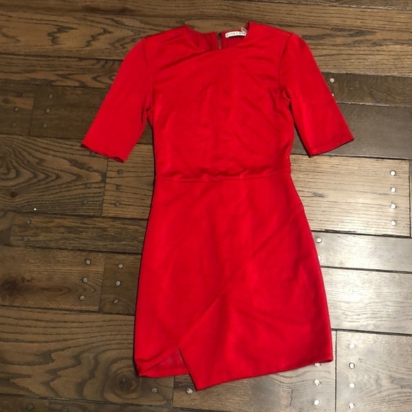 Alice + Olivia Dresses & Skirts - Alice + Olivia Red Crew Neck Sheath Dress
